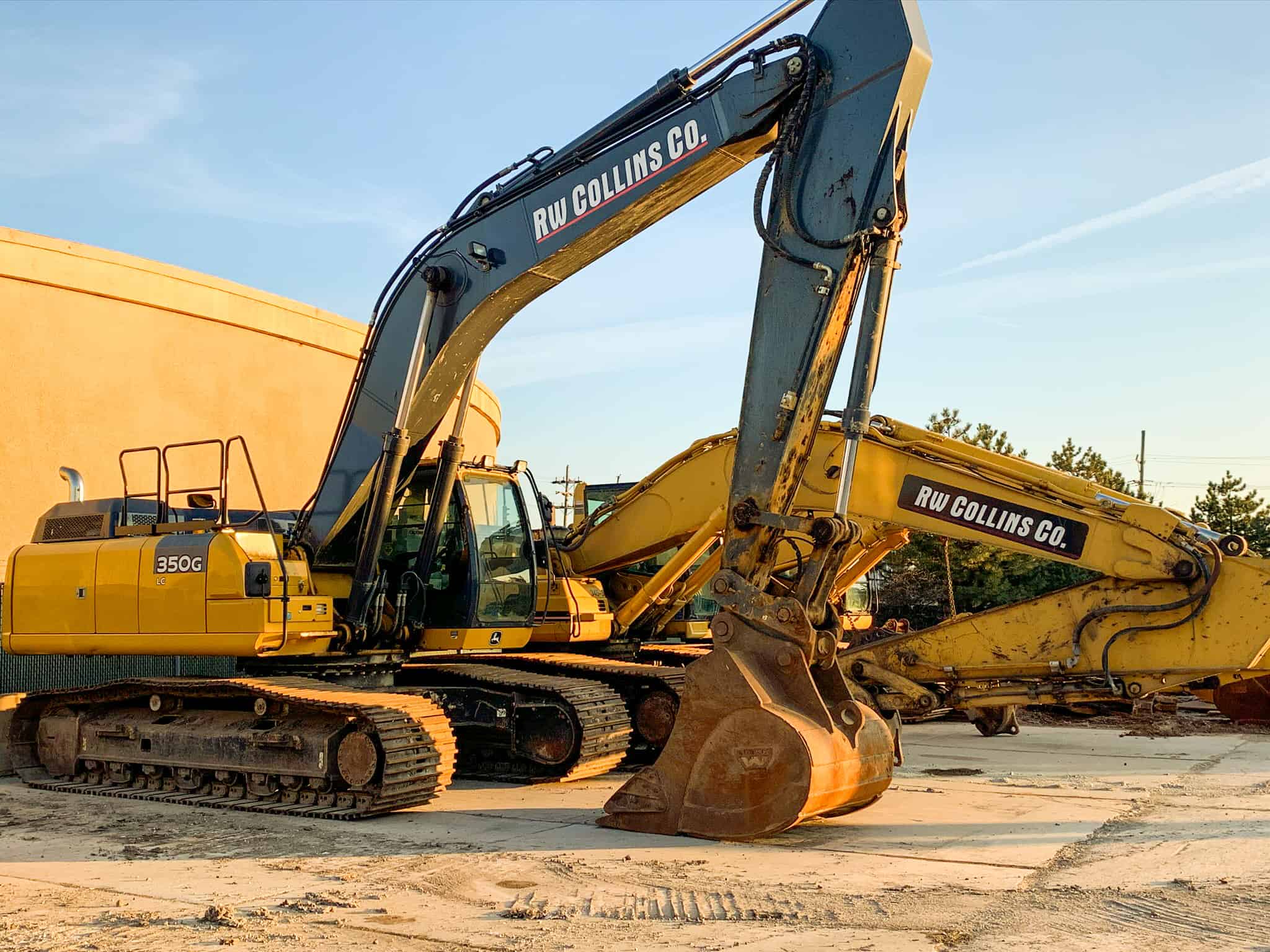 Crawler Excavators
